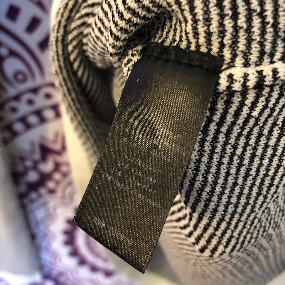 Rag & Bone Textured Mesh Net Long Sleeve Tee Shir… - image 7